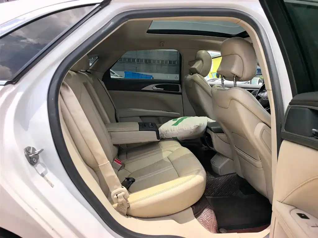 Lincoln MKZ 2017 2.0T