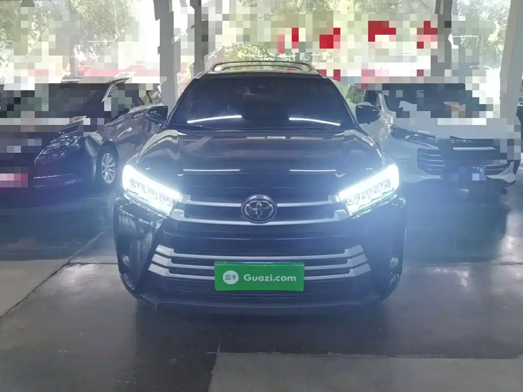 Toyota Highlander — миниатюра 3