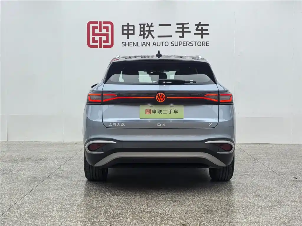 VOLKSWAGEN ID.4 X