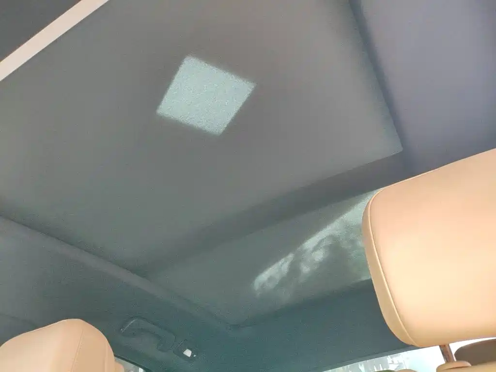 Porsche Macan — миниатюра 18