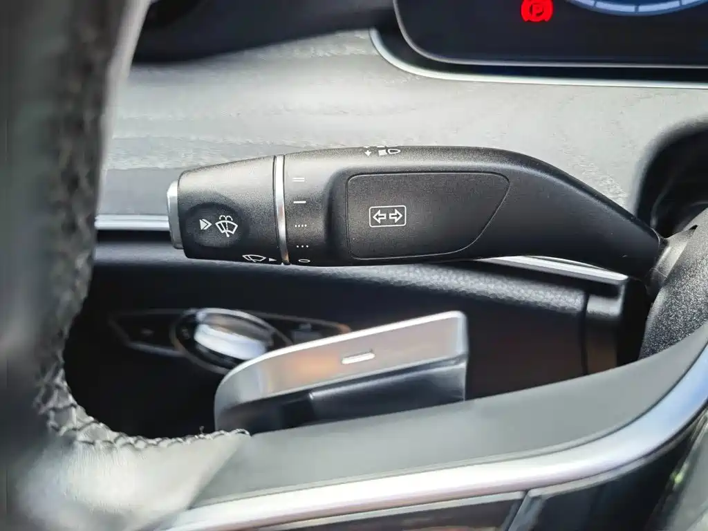 Mercedes-Benz E-Class New Energy — миниатюра 25