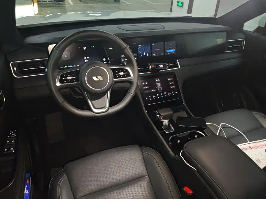 Li Auto Li ONE — миниатюра 12