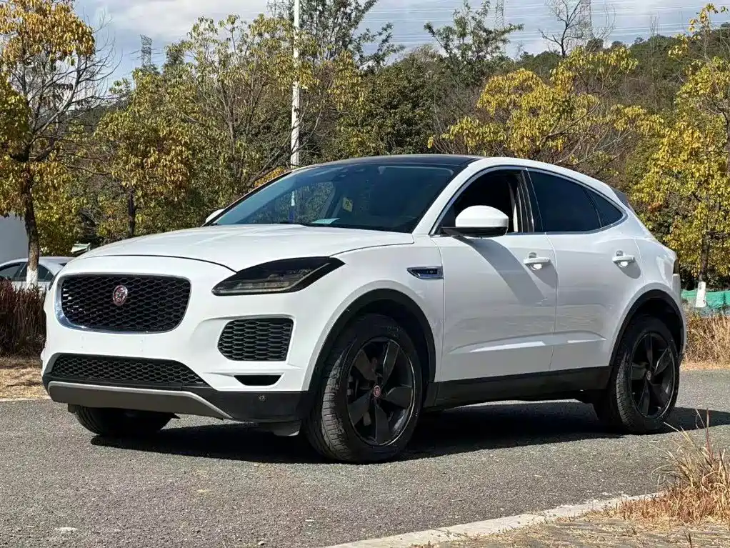 Jaguar E-PACE
