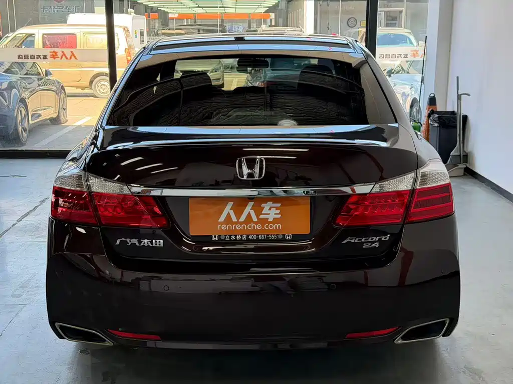 Honda Accord — миниатюра 19