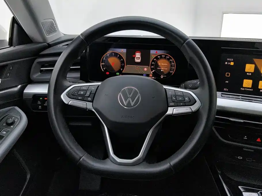 Volkswagen Lamando — миниатюра 15