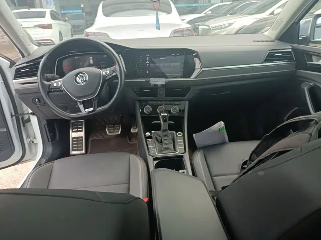 Volkswagen Sagitar — миниатюра 10