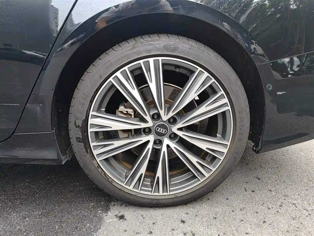 Audi A6L — миниатюра 20