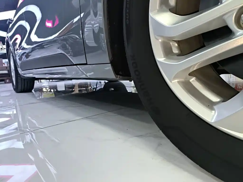Ford Mondeo — миниатюра 21