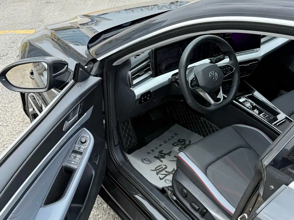 Volkswagen Lamando — миниатюра 6