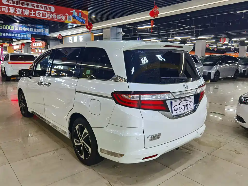 Honda Odyssey 2017 2.4L Luxury