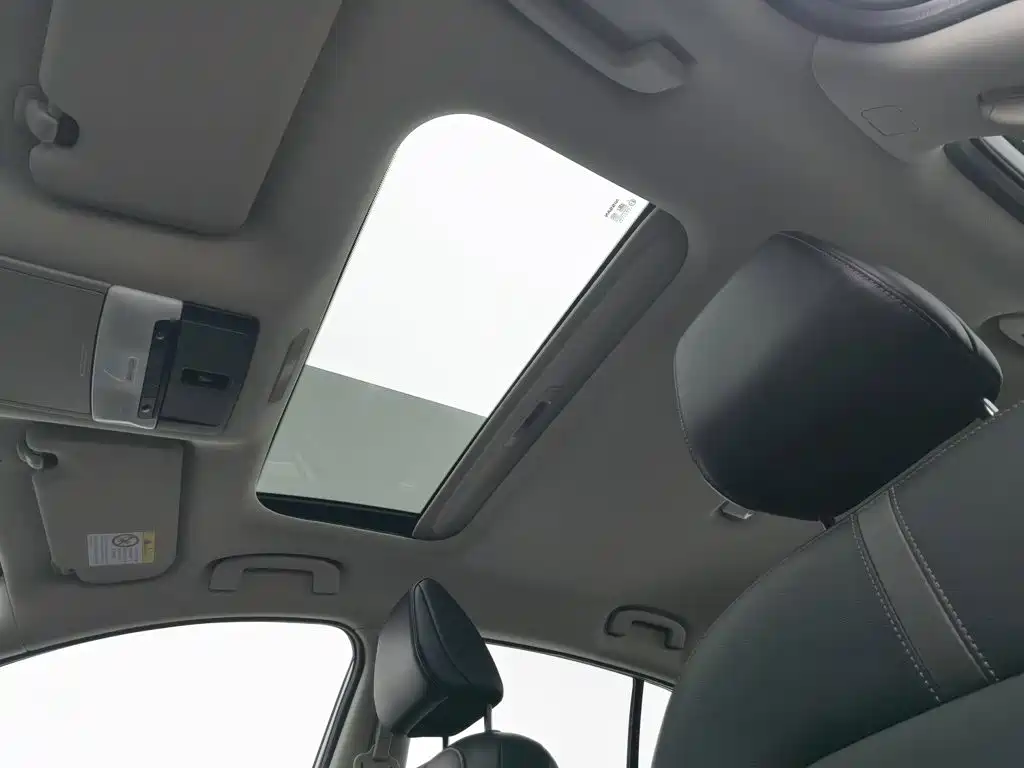 Nissan Sylphy — миниатюра 14