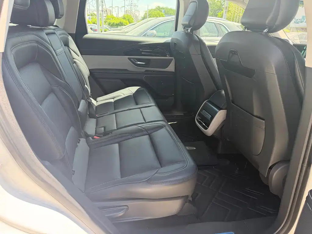 Lincoln Nautilus 2023 2.0T Premium