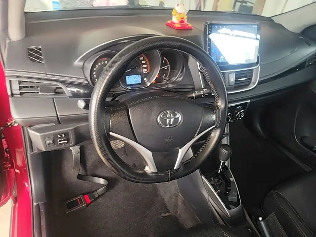 Toyota Yaris L — миниатюра 11