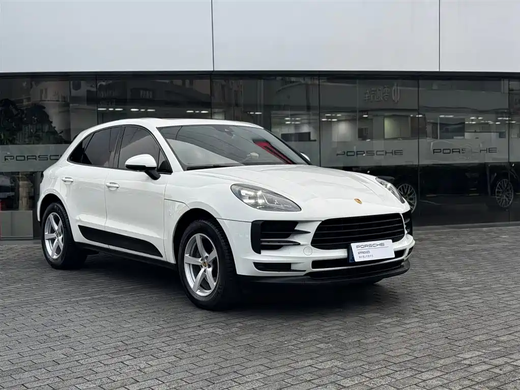 Porsche Macan — миниатюра 3