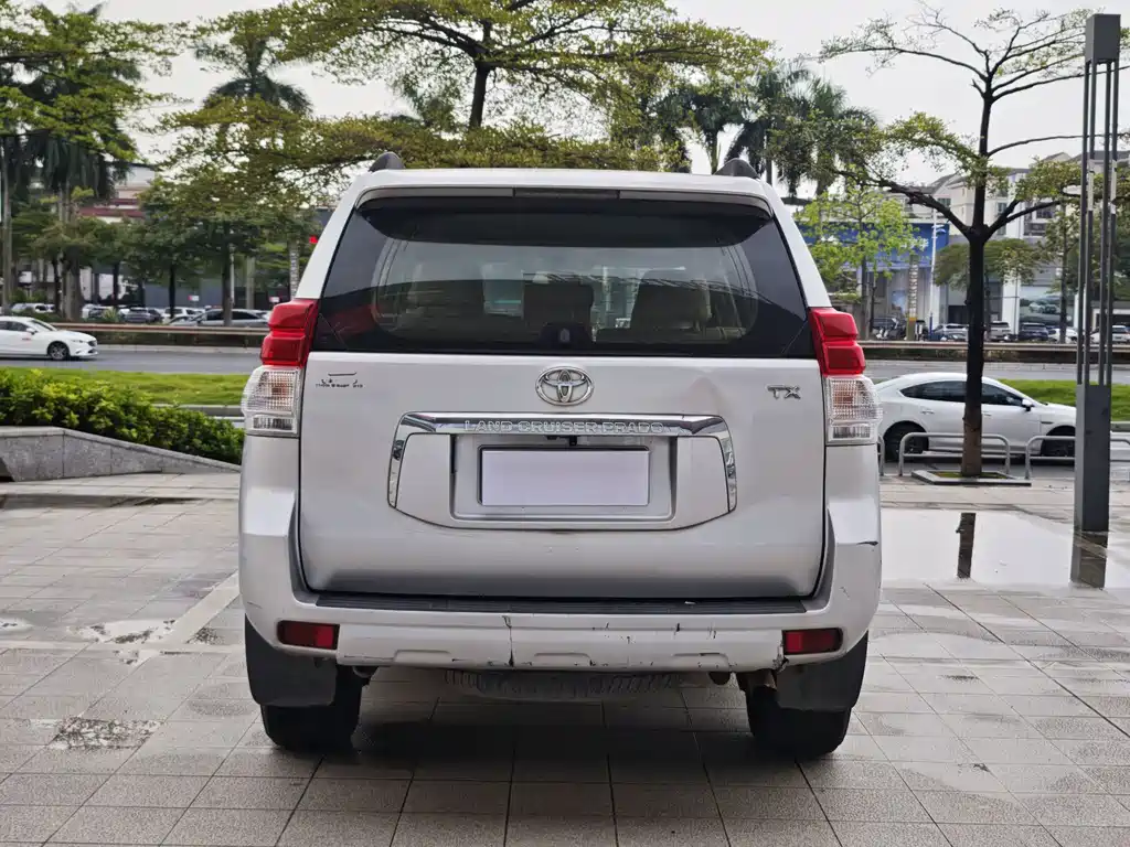 Toyota Prado (Import) — миниатюра 3