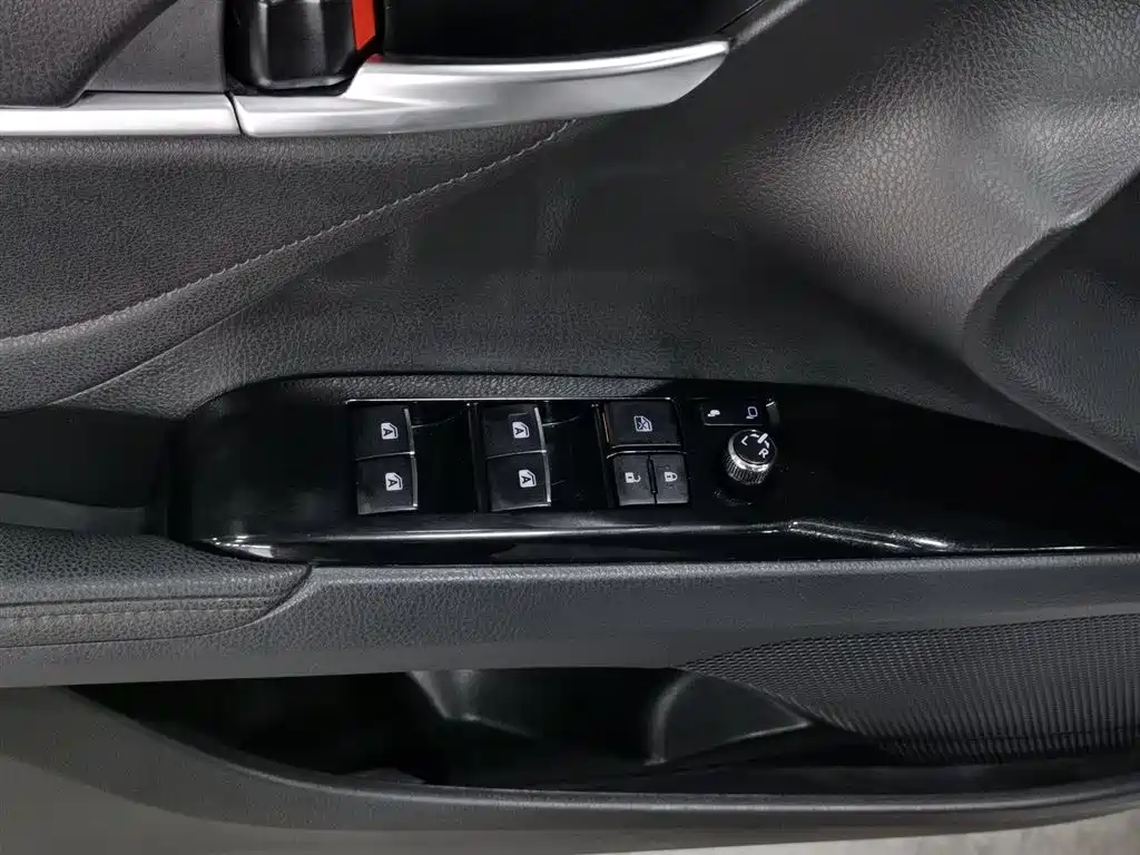 Toyota Camry 2019 2.5HG Luxury