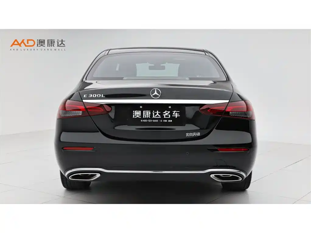 Mercedes-Benz E-Class — миниатюра 4