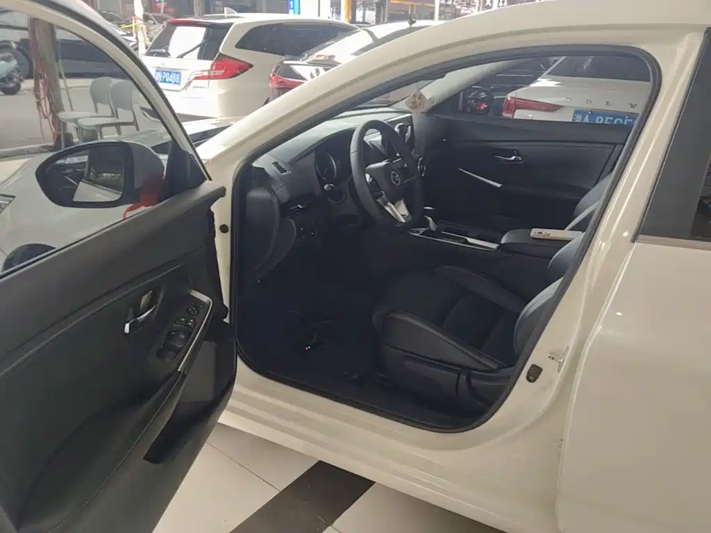 Nissan Sylphy — миниатюра 16