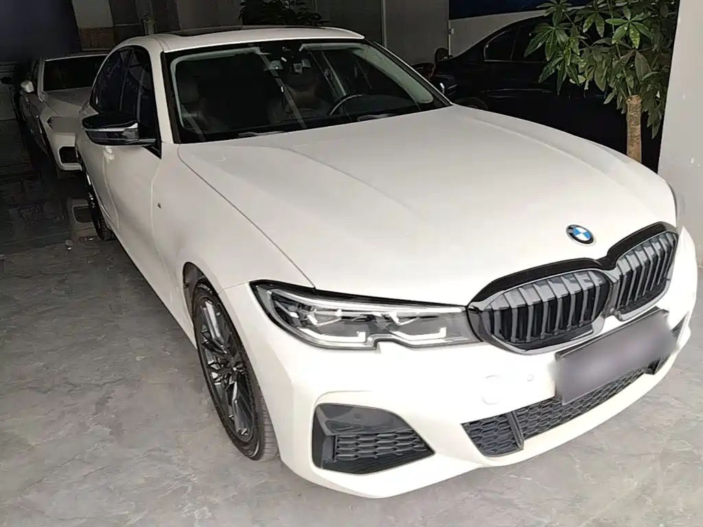 BMW 3 Series — миниатюра 4