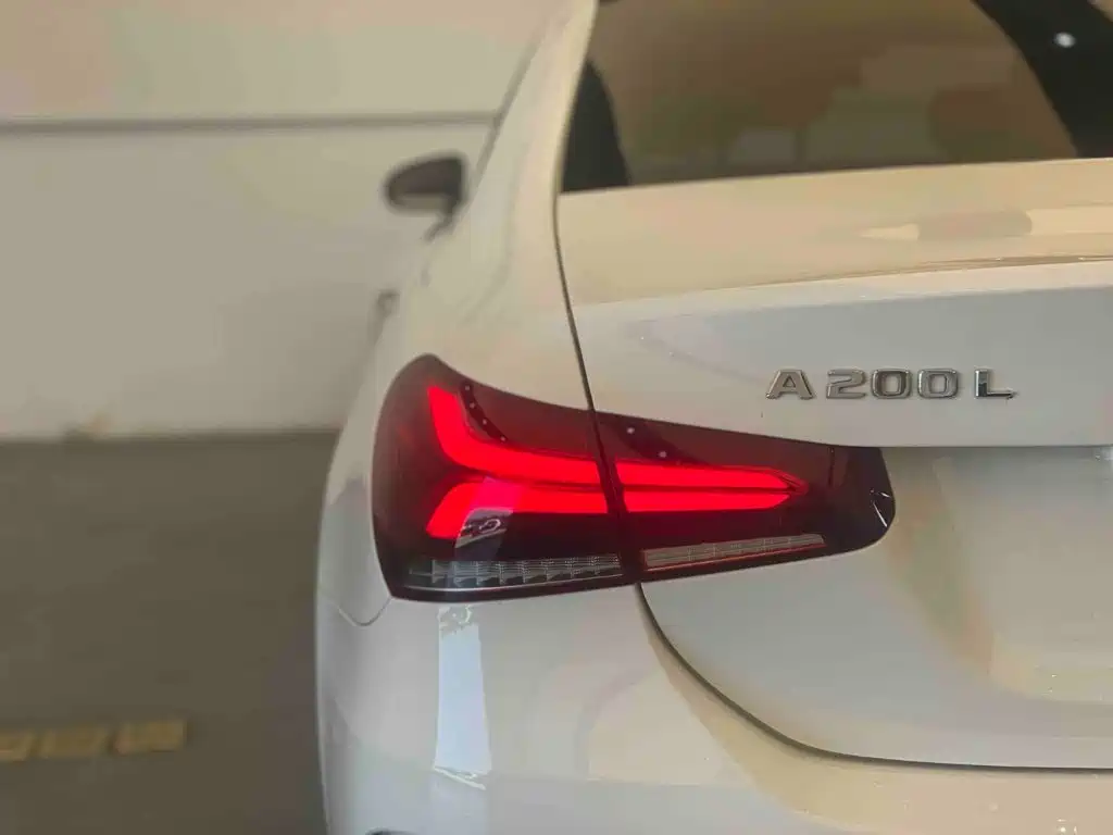 Mercedes-Benz A-Class — миниатюра 18