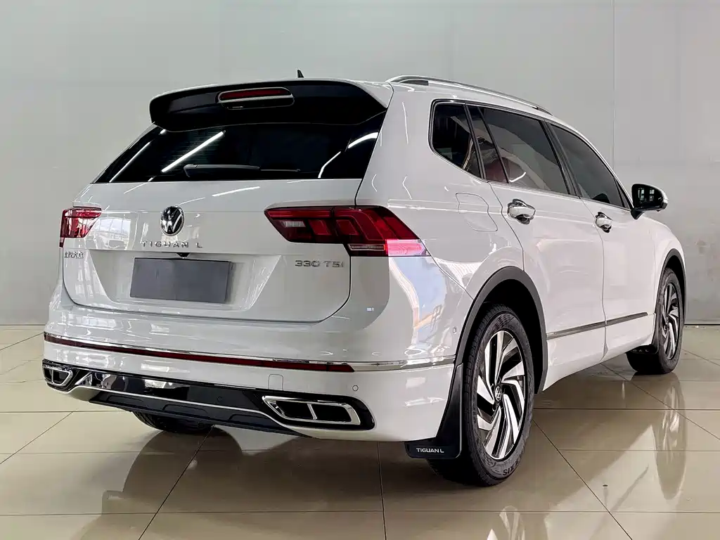Volkswagen Tiguan L — миниатюра 6