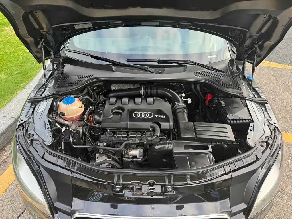 Audi TT — миниатюра 12