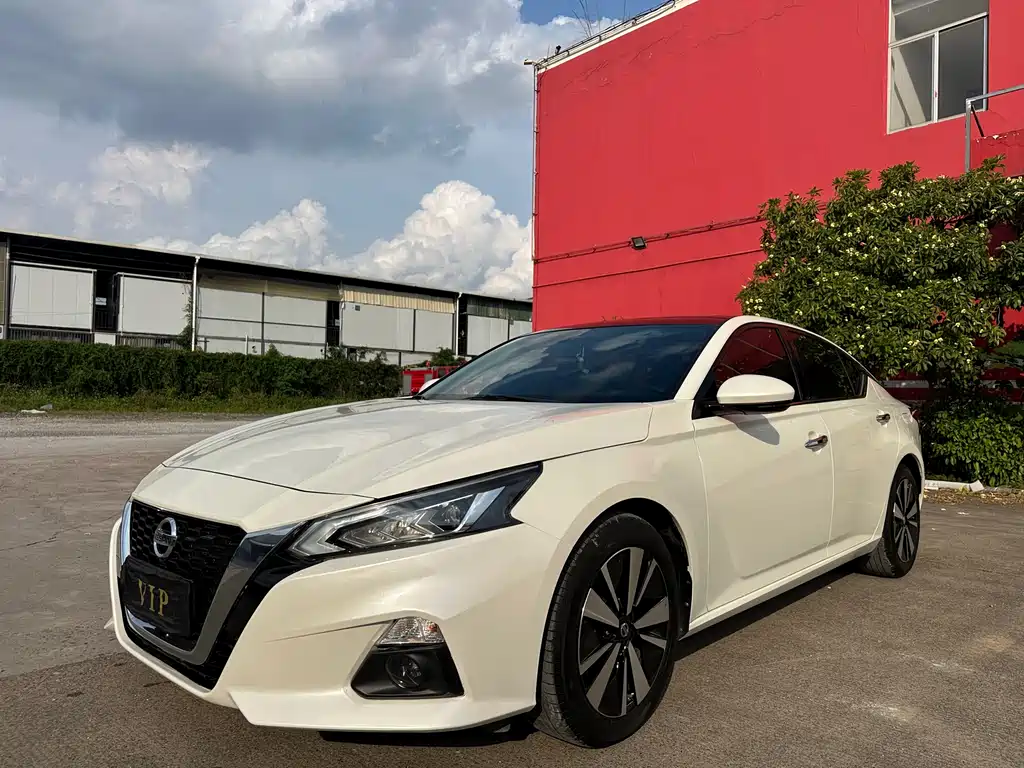 Nissan Teana 2021