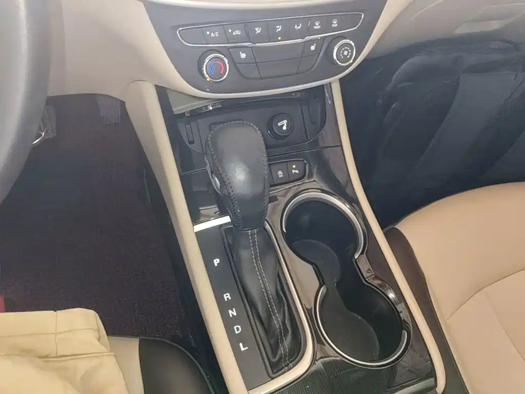 Buick Verano — миниатюра 14