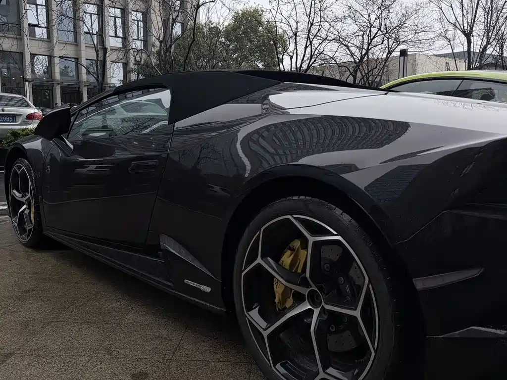 Lamborghini Huracán 2020 Huracán EVO RWD Spyder