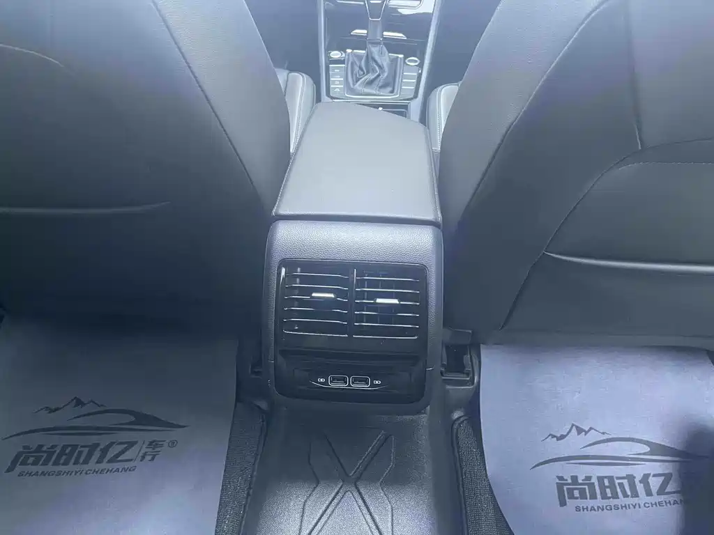 Volkswagen Sagitar — миниатюра 11