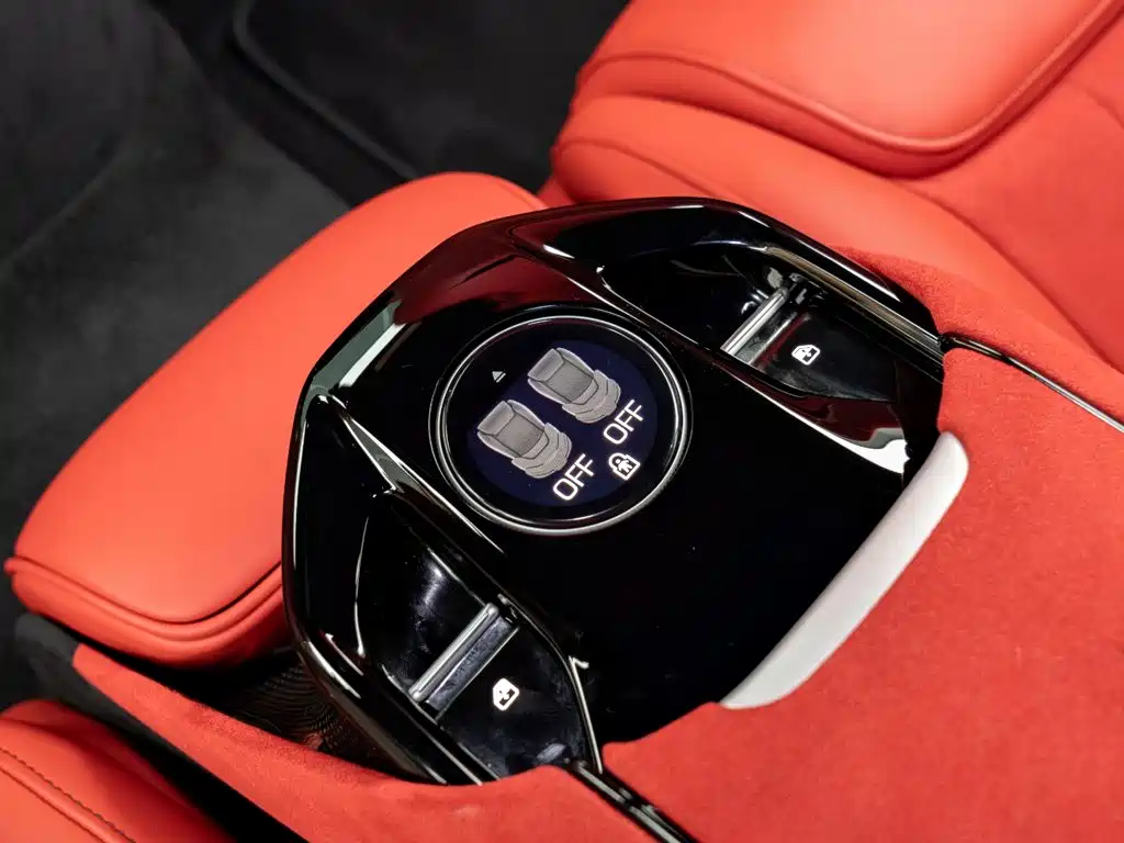 Ferrari Purosangue — миниатюра 20