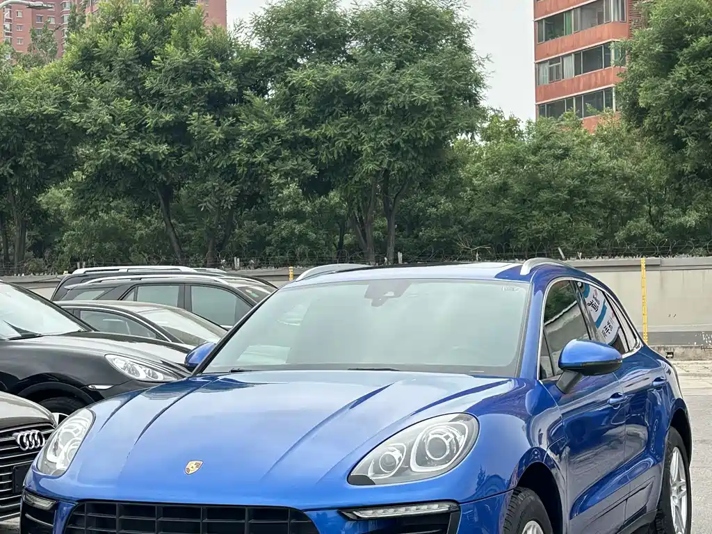 Porsche Macan 2016