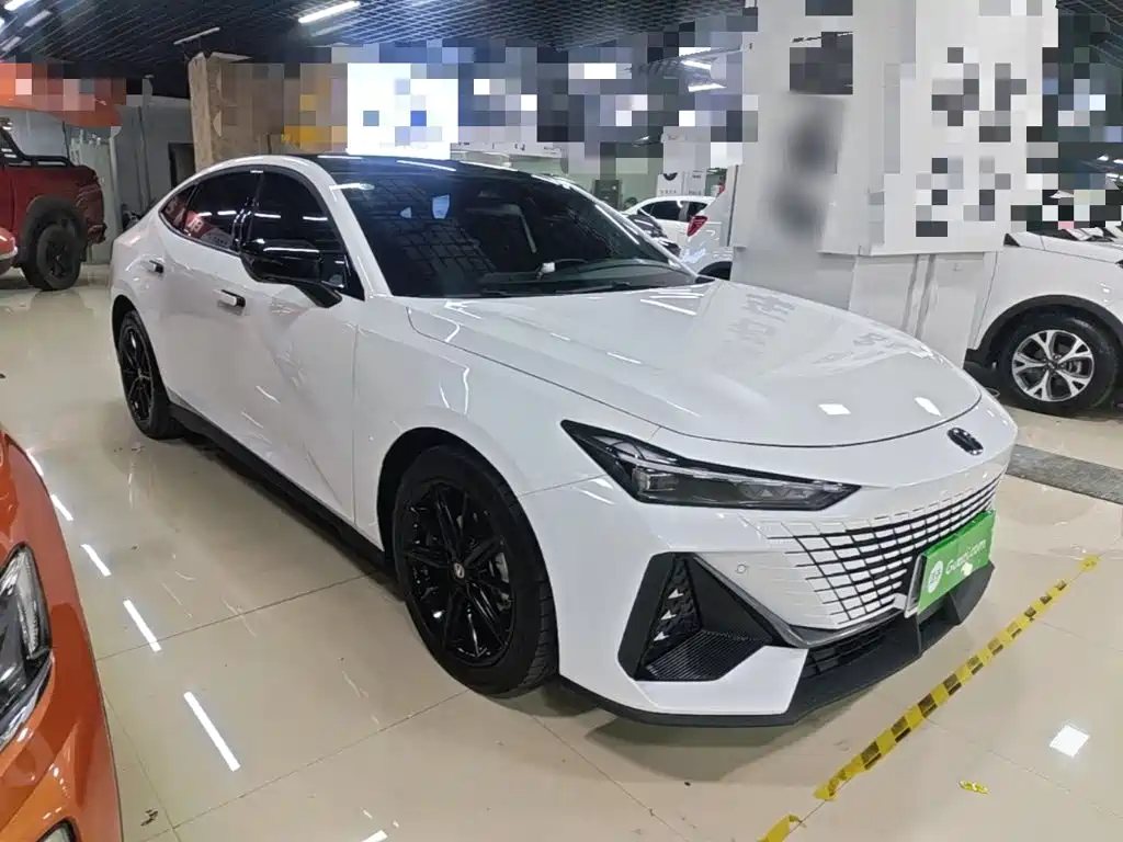 Changan UNI-V — миниатюра 4