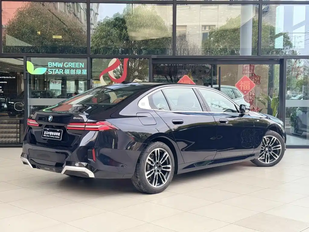 BMW 5 Series 5 2024 525Li M Sport