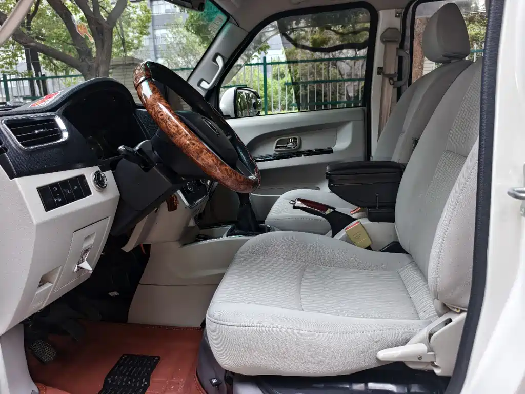 Jinbei Hiace S — миниатюра 13