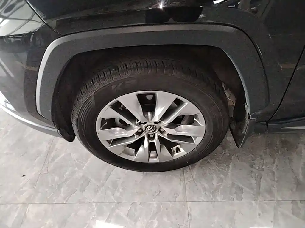 Toyota Wildlander — миниатюра 23