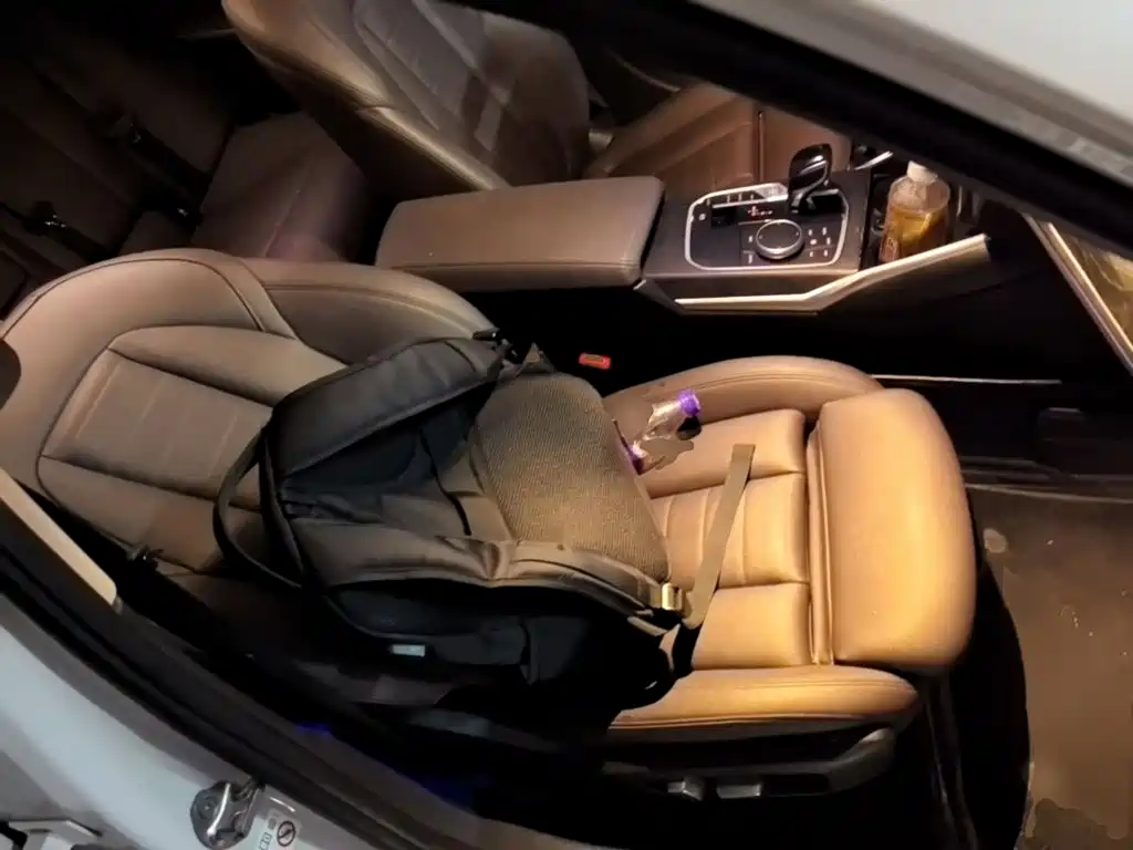 BMW 3 Series — миниатюра 25