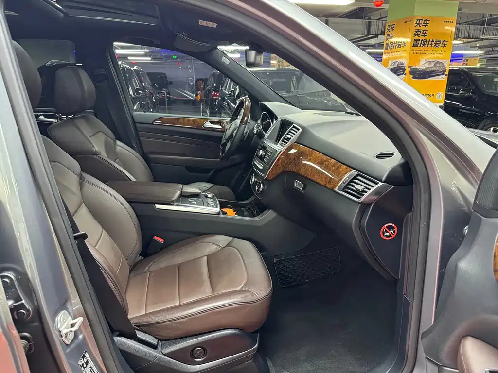 Mercedes-Benz M-Class — миниатюра 18