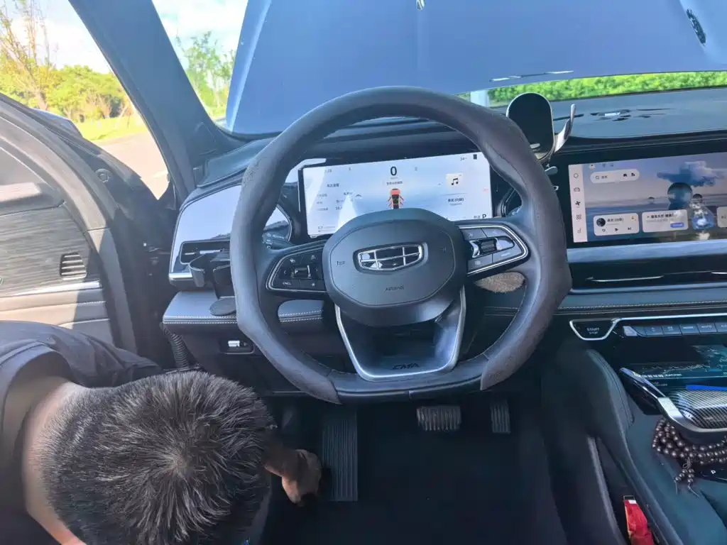 Geely Xingyue L — миниатюра 6