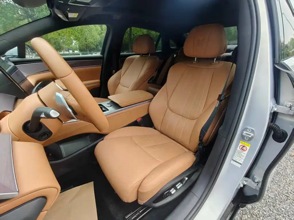 BYD Han L — миниатюра 8