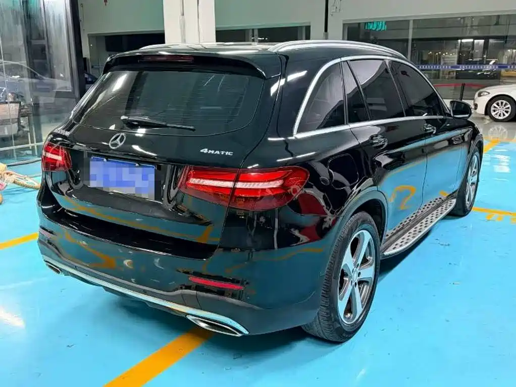 Mercedes-Benz GLC 2017 GLC 260 4MATIC Luxury