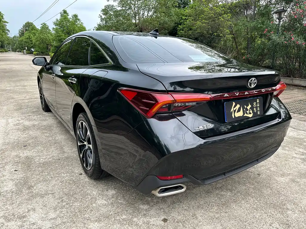 Toyota Avalon 2.0L Luxury Edition, фото 18