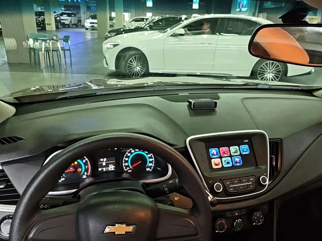 Chevrolet Cavalier — миниатюра 10