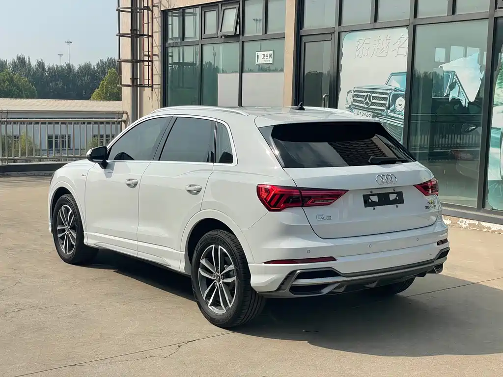 Audi Q3 — миниатюра 6