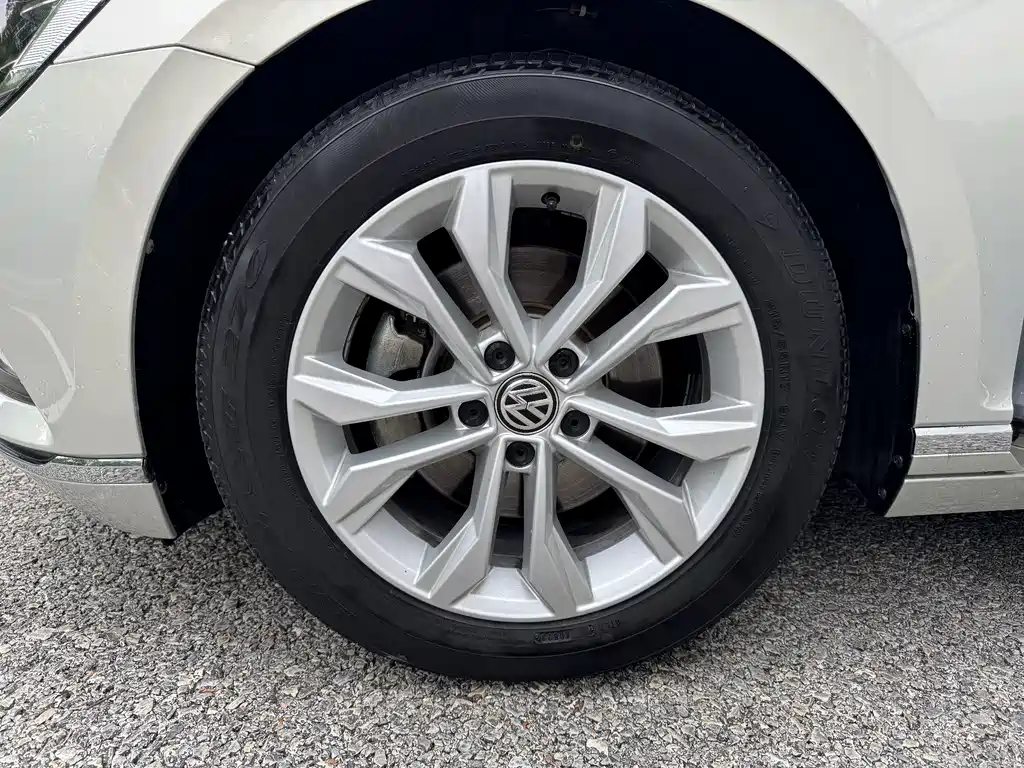 Volkswagen Magotan — миниатюра 28