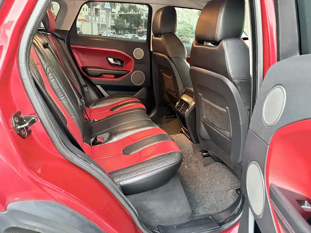 Land Rover Evoque (Import) — миниатюра 8