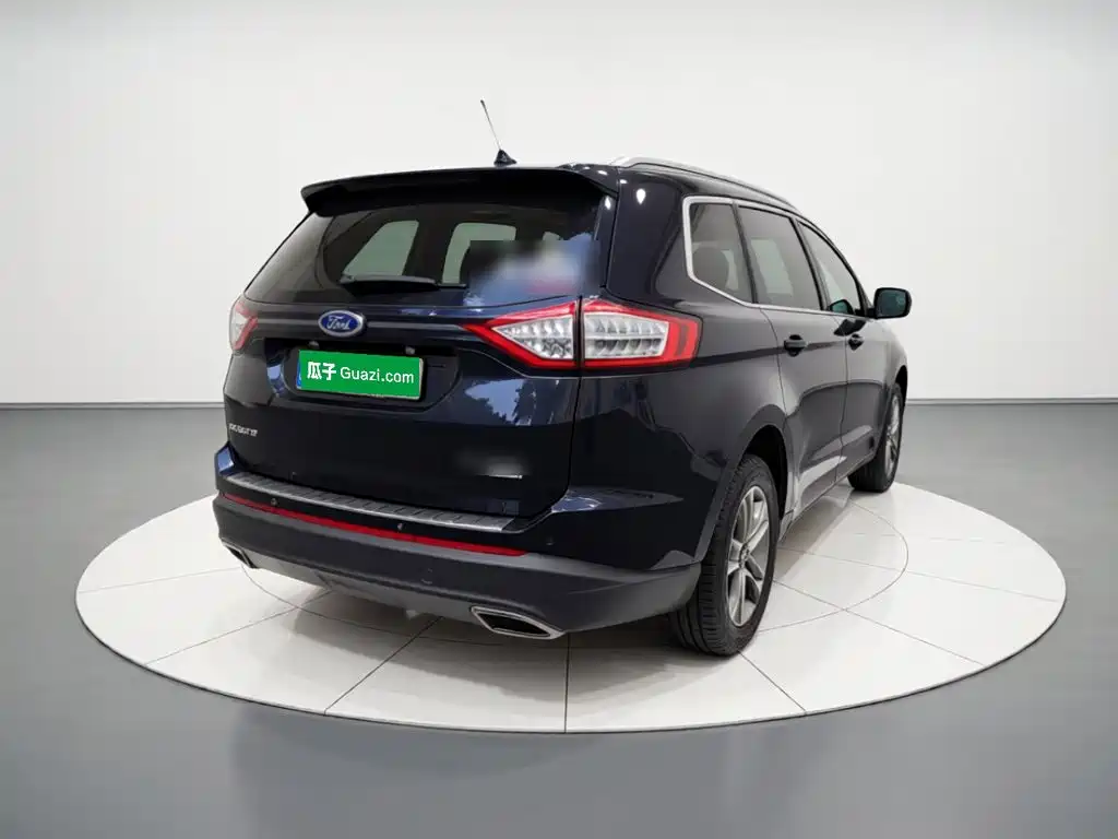 Ford Edge — миниатюра 4