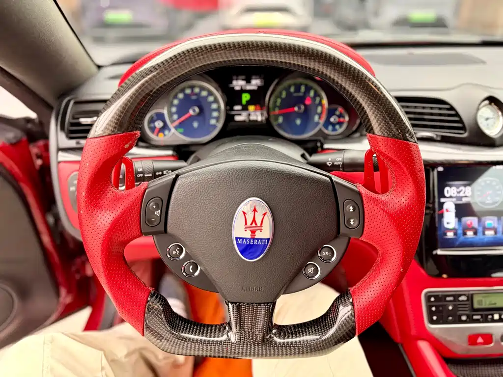 Maserati GranTurismo — миниатюра 14