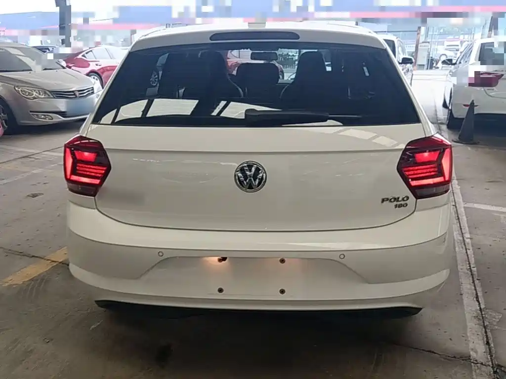 Volkswagen Polo — миниатюра 6