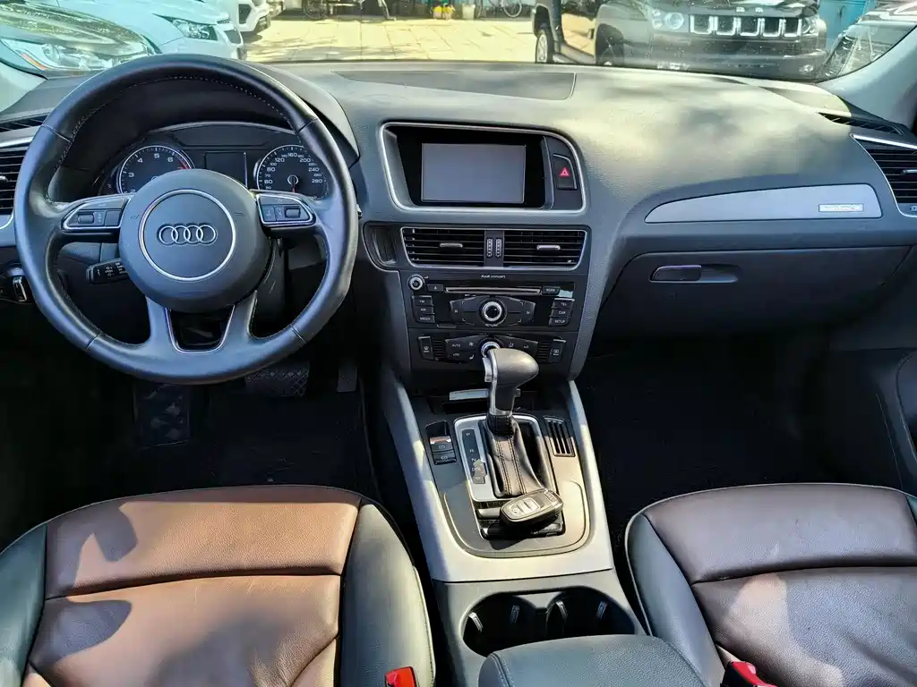 Audi Q5 — миниатюра 15